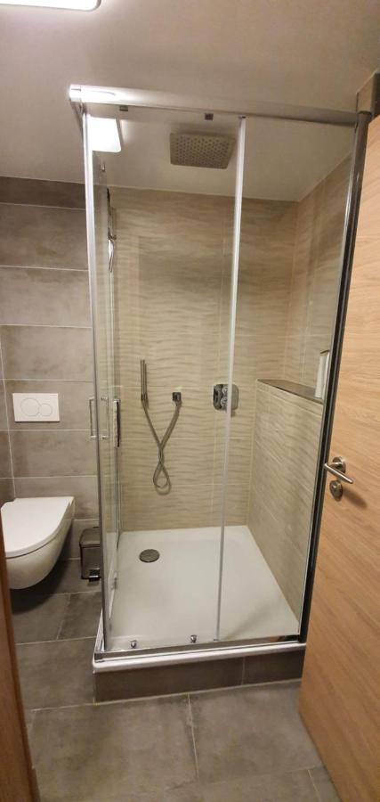 Workers Heaven Monteur - Arbeiter Zimmer Lörrach Εξωτερικό φωτογραφία
