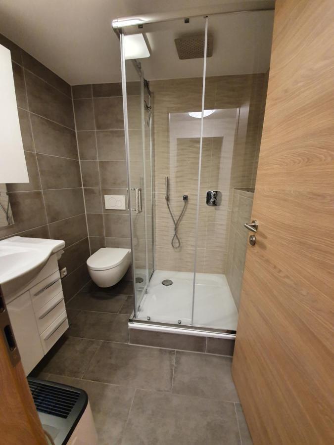Workers Heaven Monteur - Arbeiter Zimmer Lörrach Δωμάτιο φωτογραφία